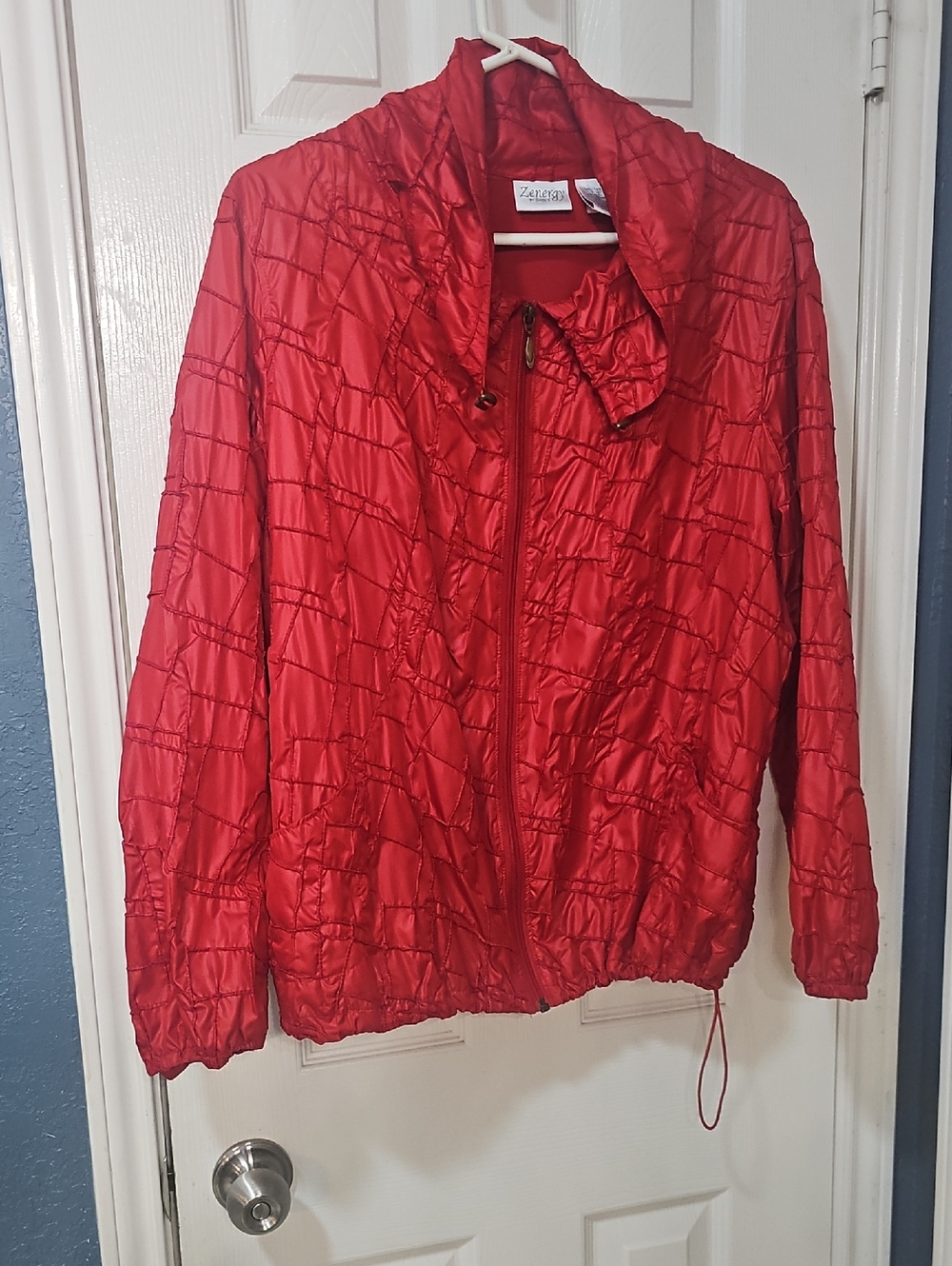 Chico's Shiny Red Quilted Packable Jacket Zipped Drawstring Hem Size 3